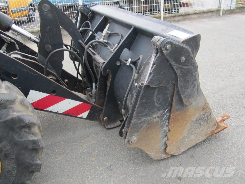 JCB 406 Kolesni nakladalci
