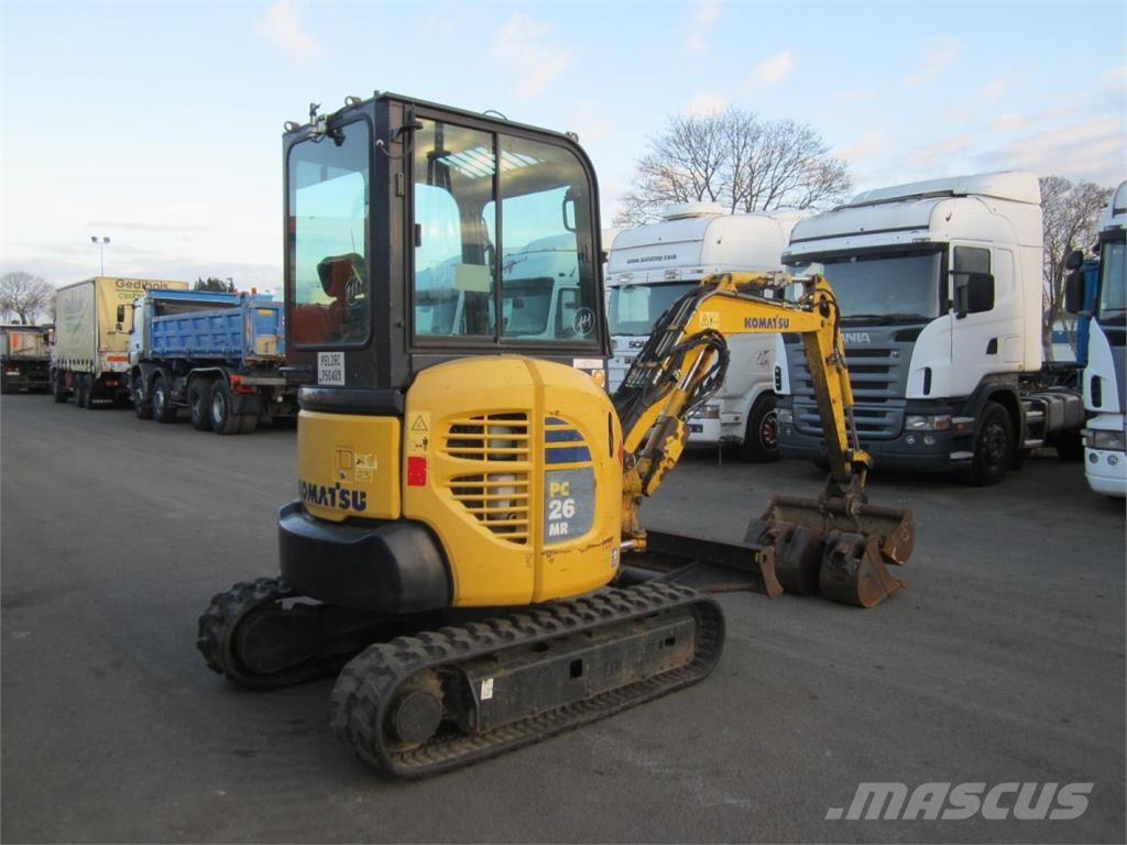Komatsu PC26MR-3 Mini bageri <7t