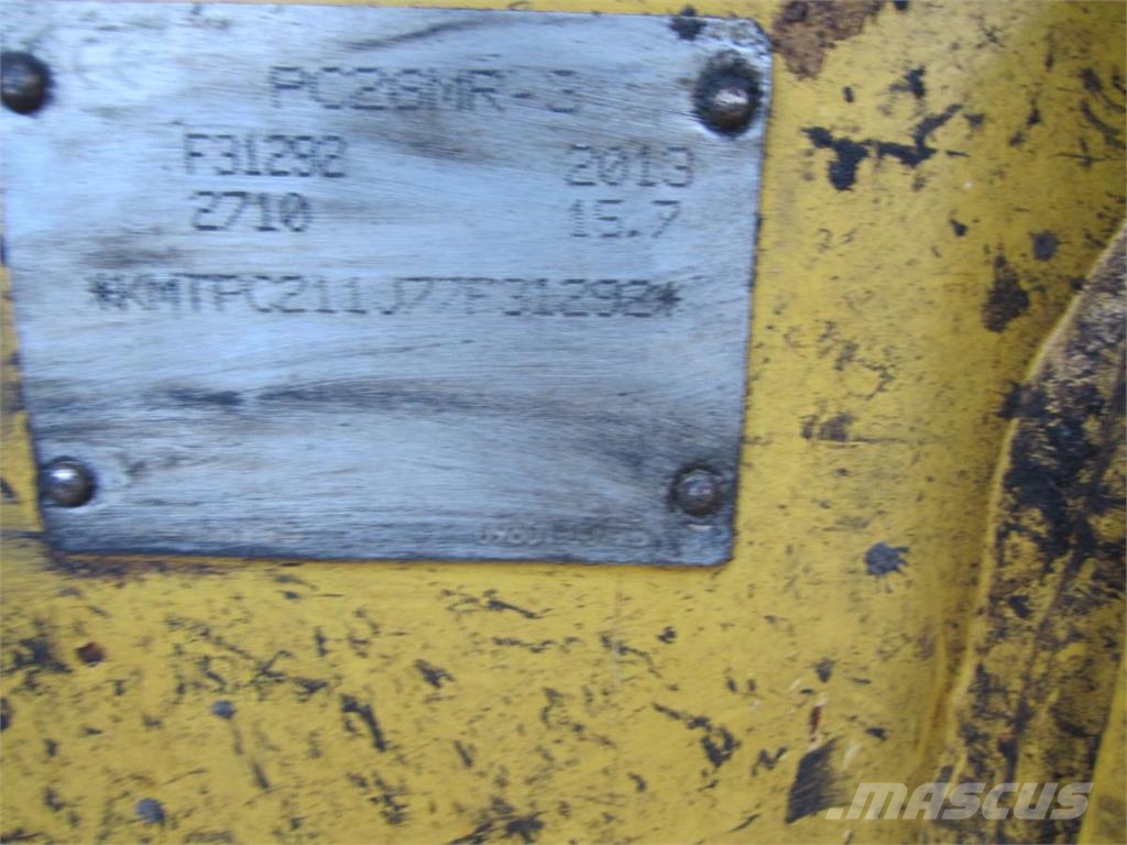 Komatsu PC26MR-3 Mini bageri <7t