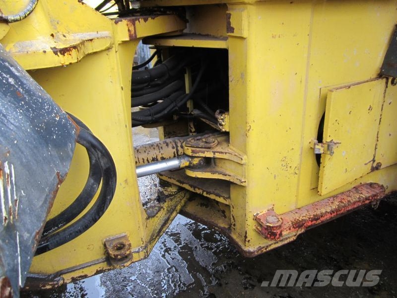 Komatsu WA420-3 active Hjullastere