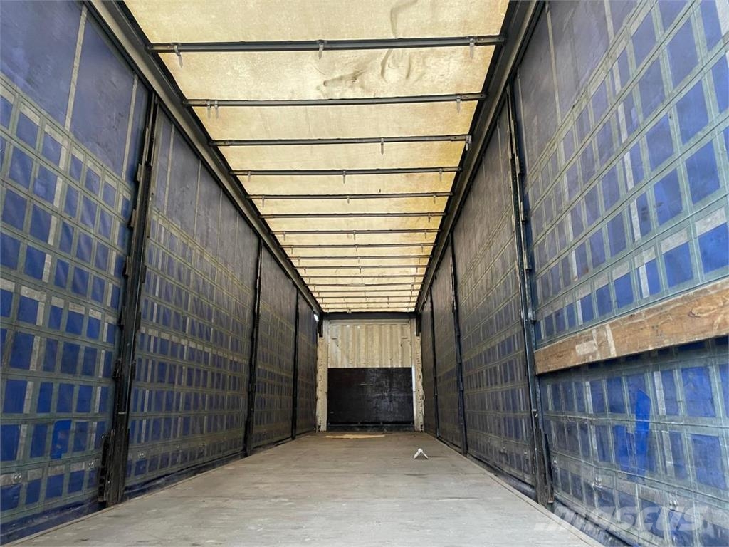Krone Non spécifié Semi remorque à rideaux coulissants (PLSC)