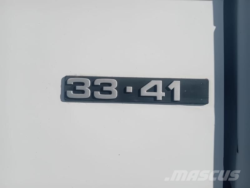 MAN 33.414 Lanový nosič kontajnerov