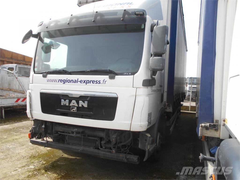 MAN TGL 12.220 Camión con caja abierta