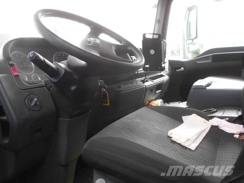 MAN TGL 12.220 Camión con caja abierta