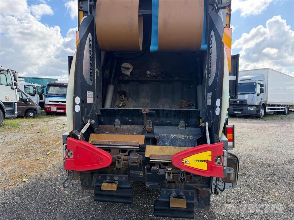 MAN TGM 18.250 Renovasjonsbil
