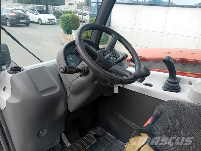 Manitou MLT 730 Ретрак/ Високоповдигач с изместване на вилката напред