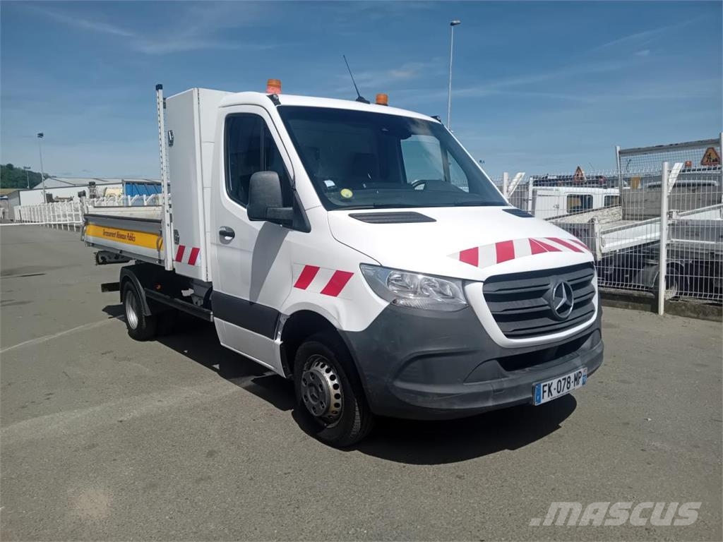 Mercedes-Benz 516CDI Kis teherszállító/Platós kocsi