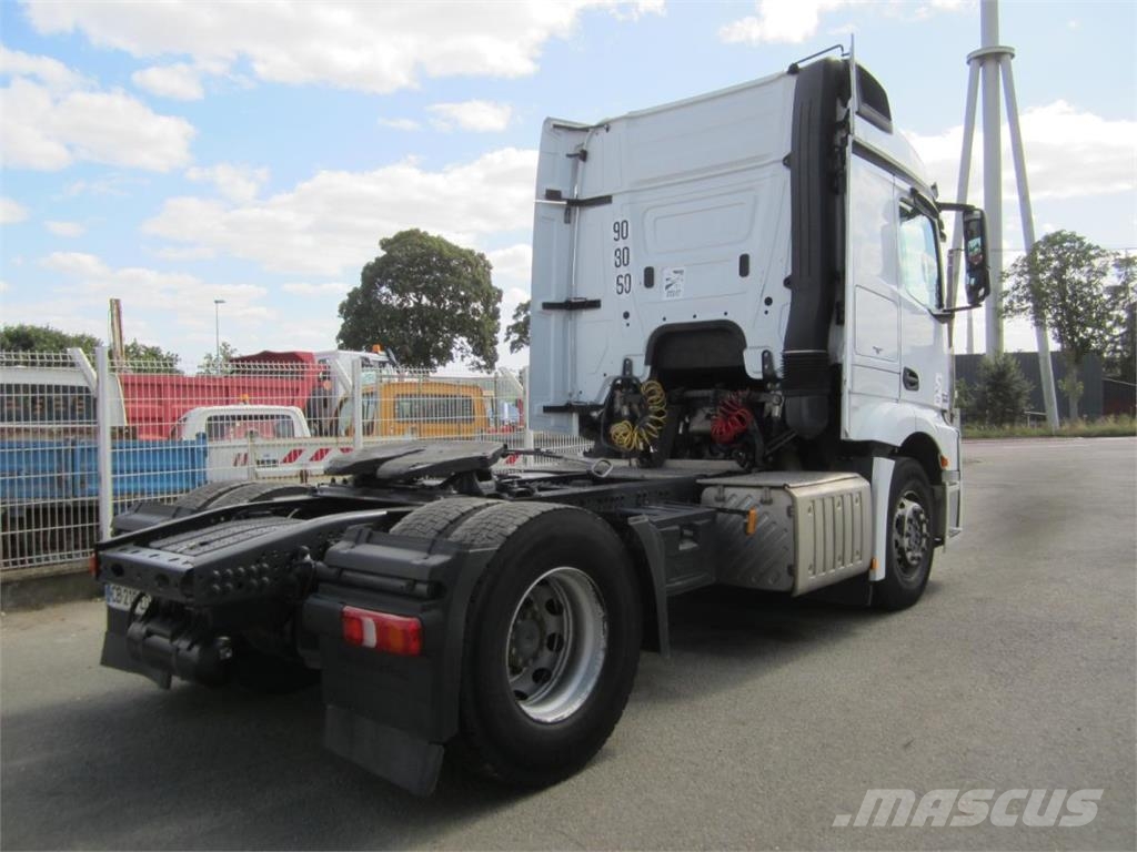 Mercedes-Benz Actros 1845 Autotractoare