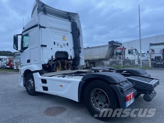 Mercedes-Benz Actros 1845 Autotractoare