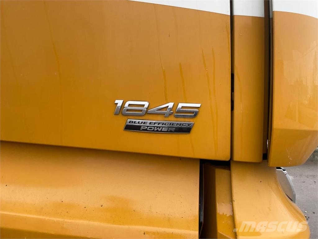 Mercedes-Benz Actros 1845 牵引车