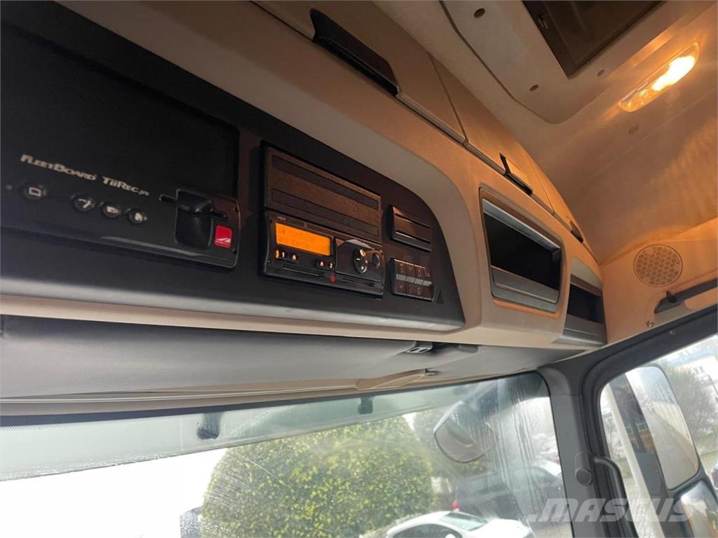 Mercedes-Benz Actros 1845 牵引车