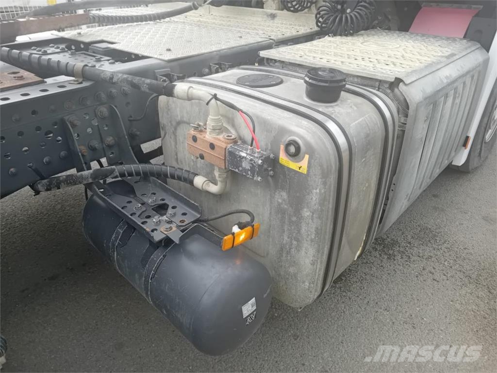 Mercedes-Benz Actros 1845 牵引车