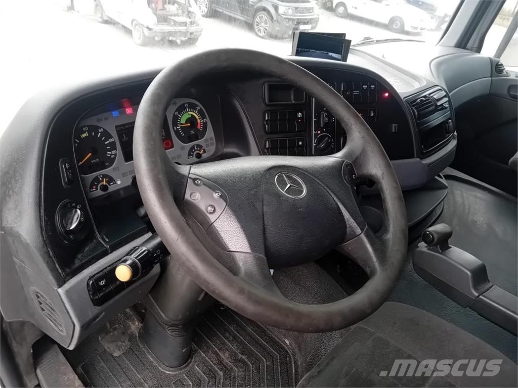 Mercedes-Benz Actros 3236 شاحنات قلابة
