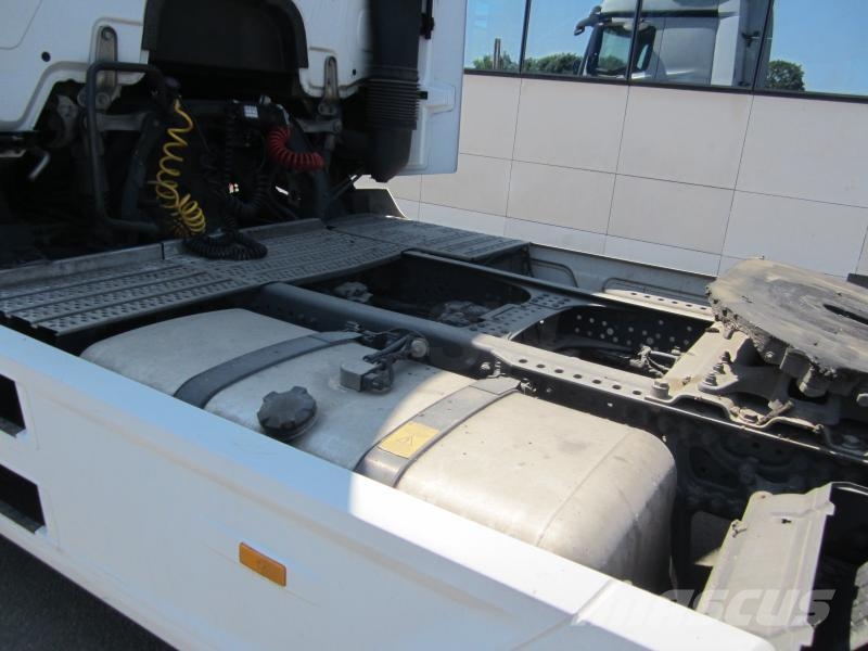 Mercedes-Benz Actros 1845 牵引车