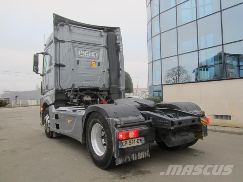 Mercedes-Benz Actros 1845 Vilcēji