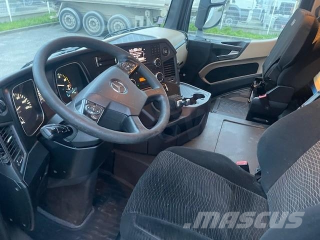 Mercedes-Benz Actros 1845 Autotractoare