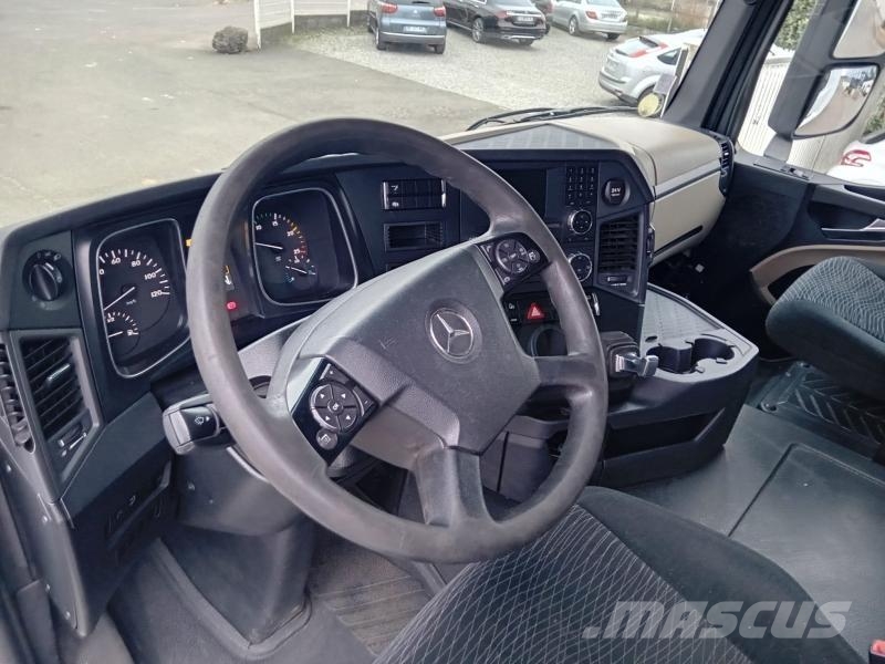 Mercedes-Benz Actros 1845 Vilcēji