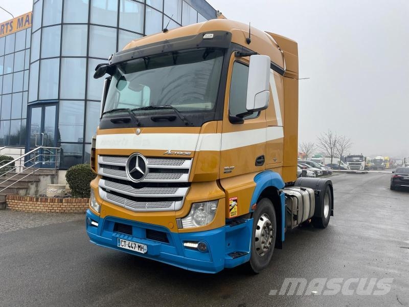Mercedes-Benz Actros 1845 牵引车