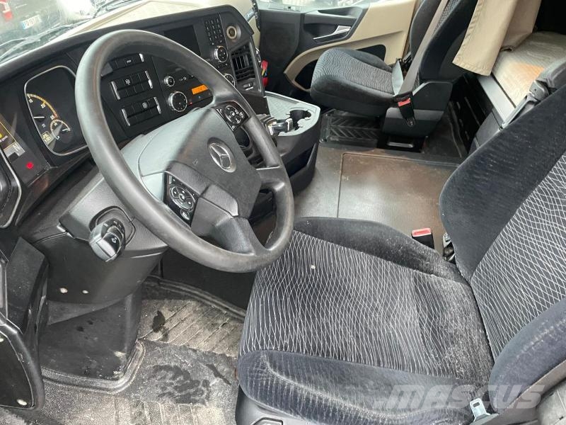 Mercedes-Benz Actros 1845 Vilcēji
