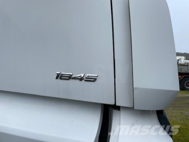 Mercedes-Benz Actros 1845 牵引车