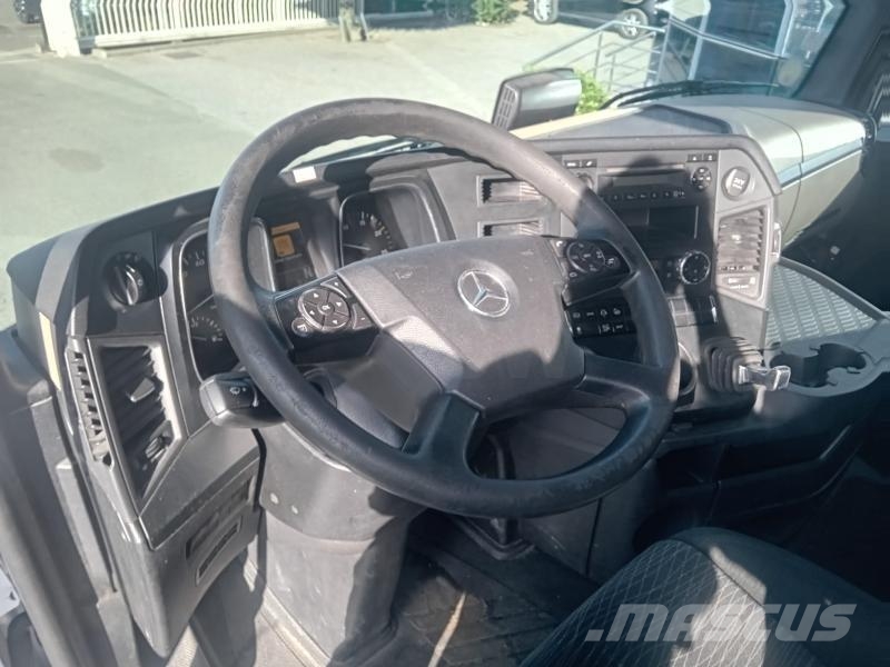 Mercedes-Benz Actros 1845 Prime Movers