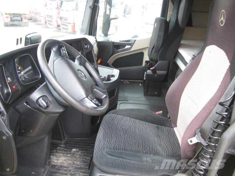 Mercedes-Benz Actros 1845 Autotractoare