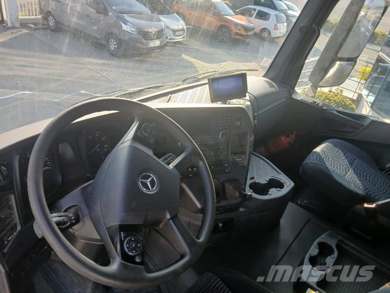 Mercedes-Benz Arocs Самоскиди