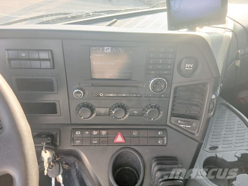 Mercedes-Benz Arocs Самоскиди