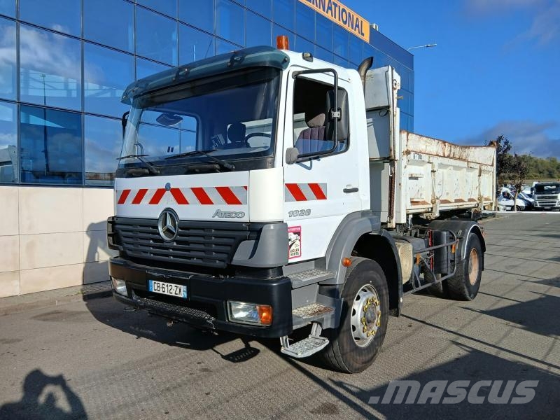 Mercedes-Benz Atego 1828 شاحنات قلابة