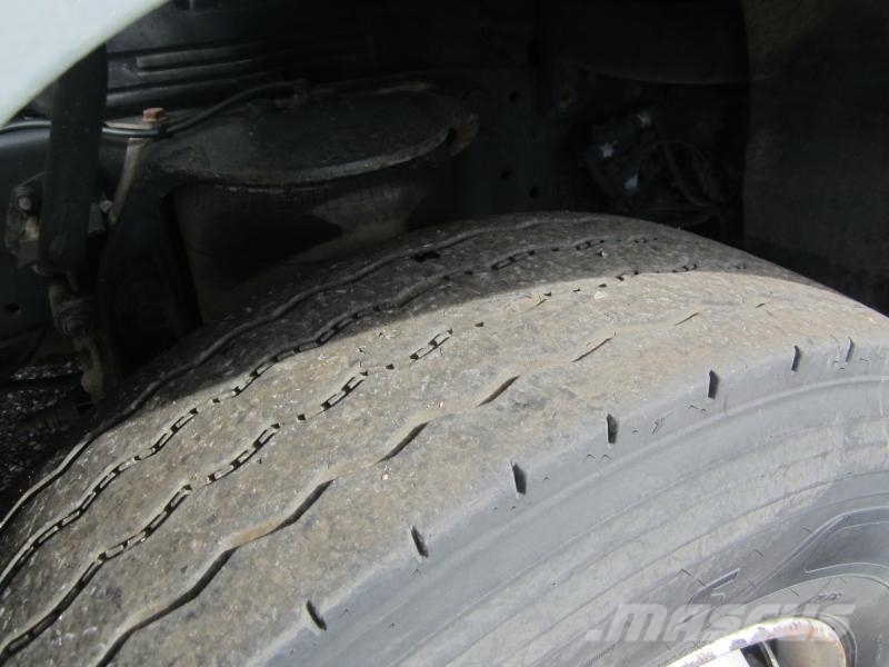 Mercedes-Benz Axor 2533 Camion dei rifiuti