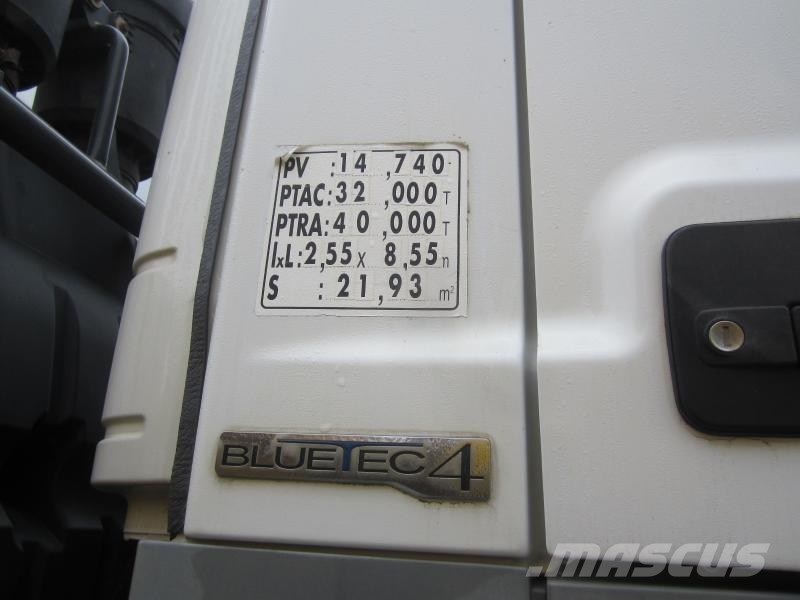 Mercedes-Benz Axor 3240 Самоскиди