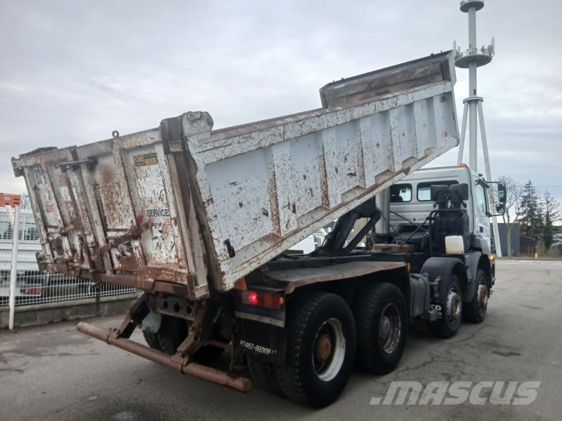 Mercedes-Benz Axor 3240 Savivarčių priekabų vilkikai