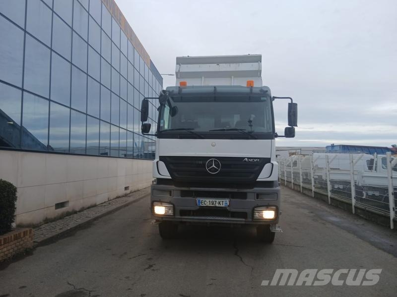 Mercedes-Benz Axor 3240 Savivarčių priekabų vilkikai