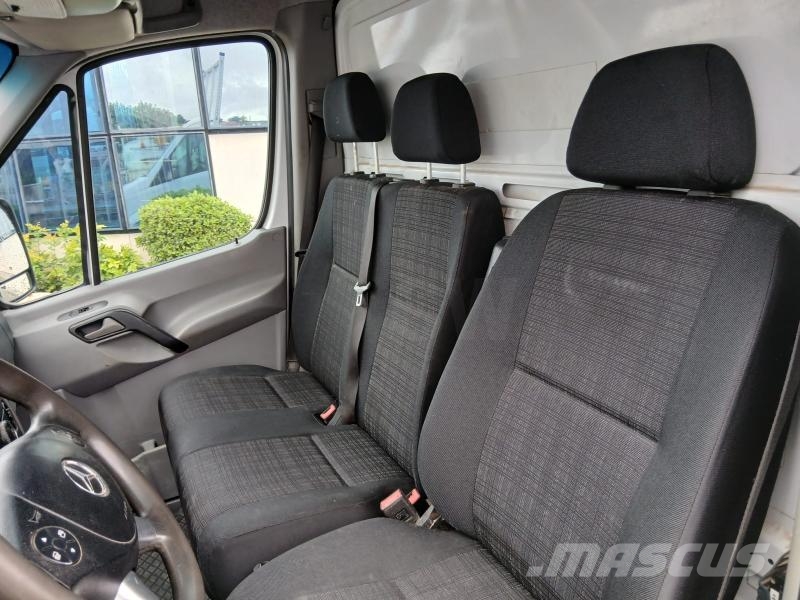 Mercedes-Benz Sprinter 515 CDI Kis teherszállító/Platós kocsi