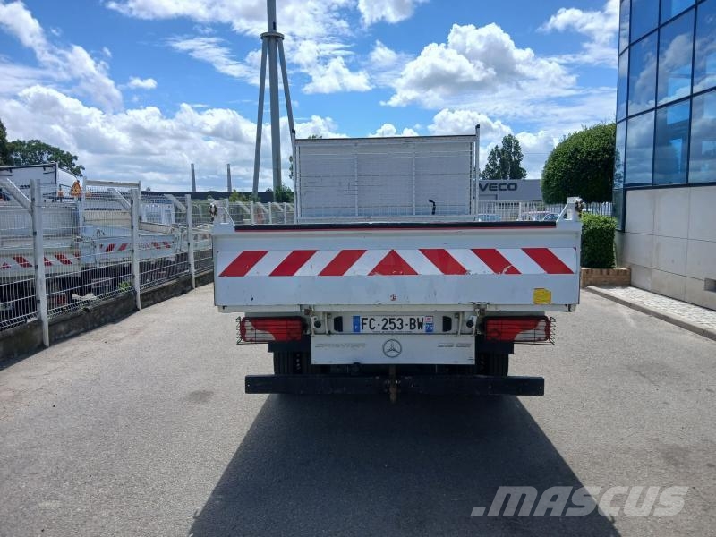 Mercedes-Benz Sprinter Kis teherszállító/Platós kocsi