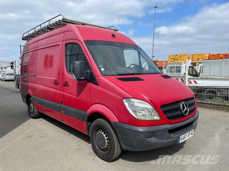 Mercedes-Benz Sprinter 209 CDI هيكل صندوقي