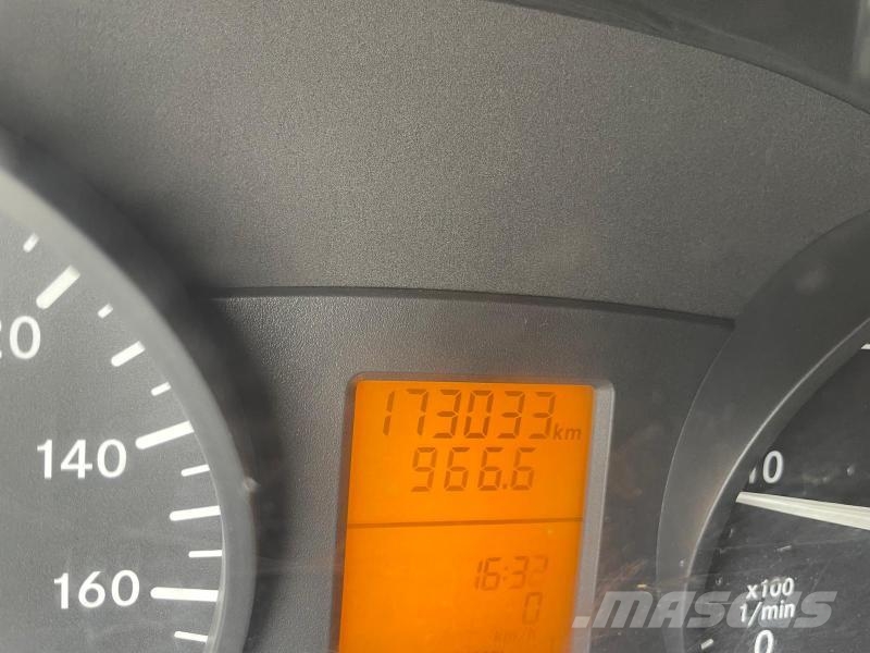 Mercedes-Benz Sprinter 209 CDI هيكل صندوقي