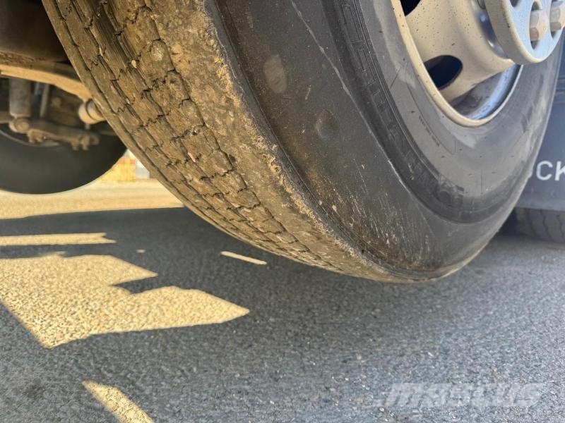 Renault Gamme C 380 Lanový nosič kontejnerů