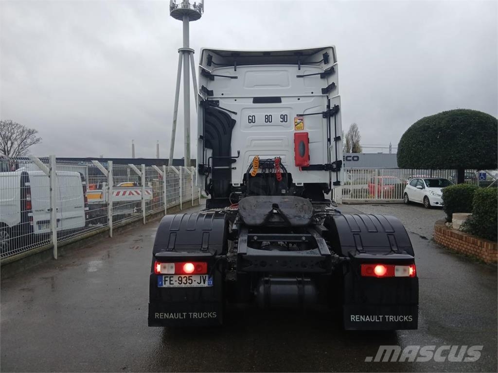 Renault Gamme T Autotractoare