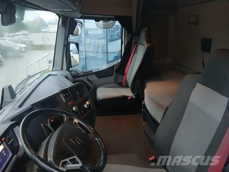 Renault Gamme T Autotractoare