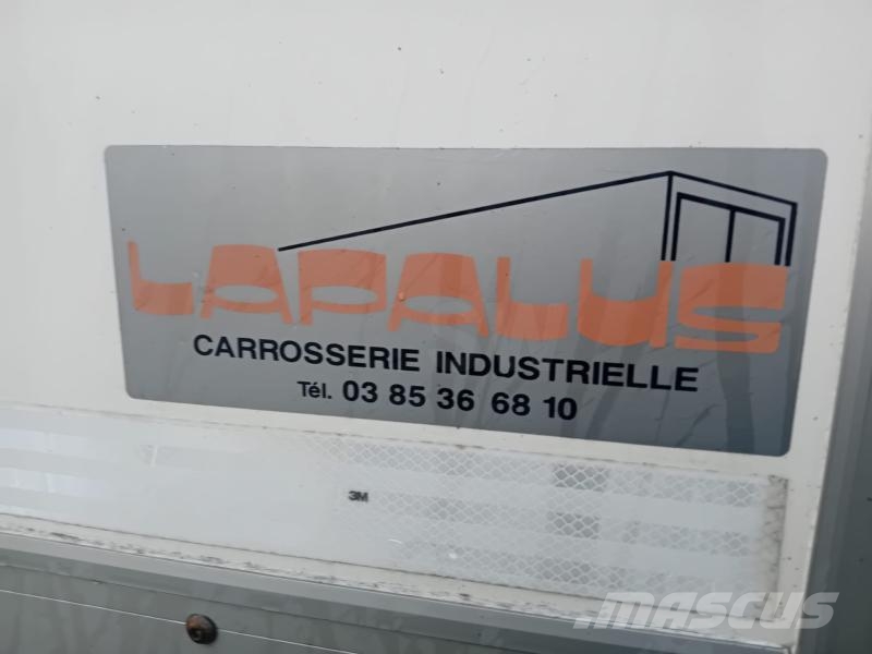 Renault Gamme T 380 Camiones caja cerrada