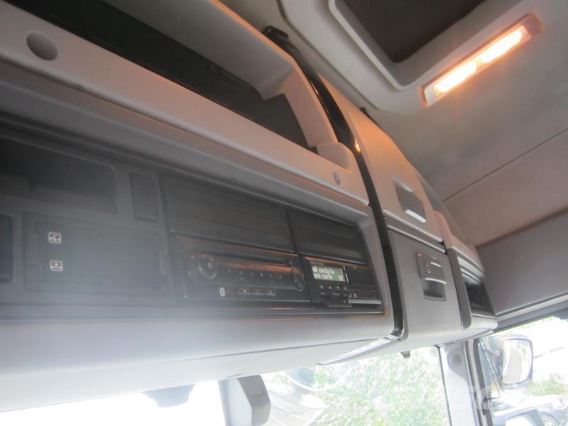 Renault Gamme T 440 牵引车