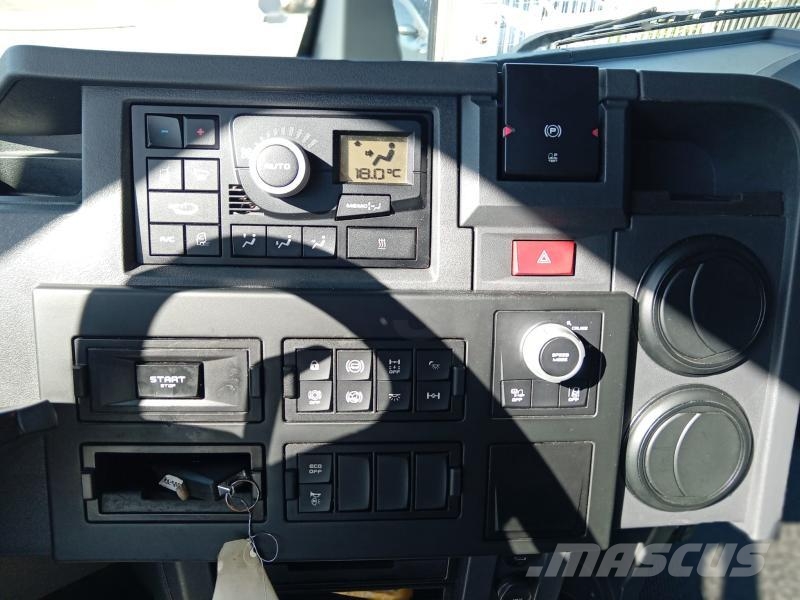 Renault Gamme T 480 牵引车