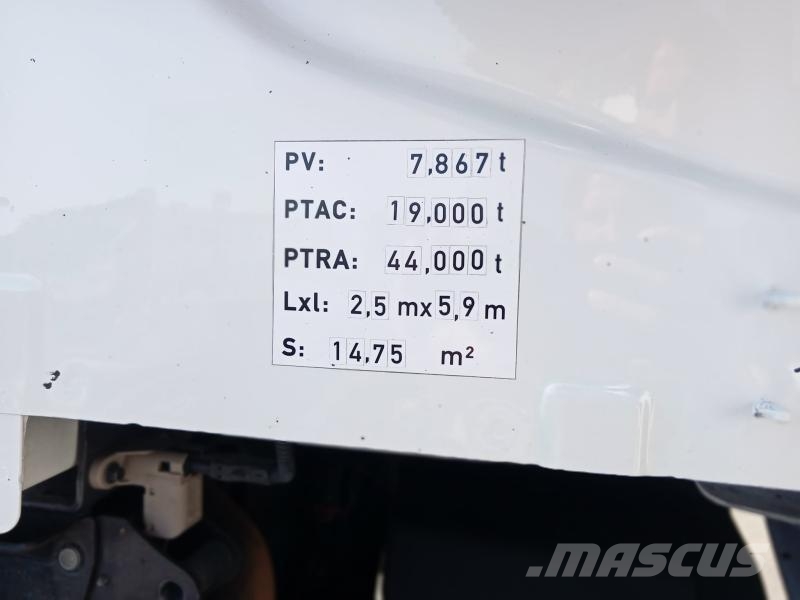 Renault Gamme T 480 牵引车