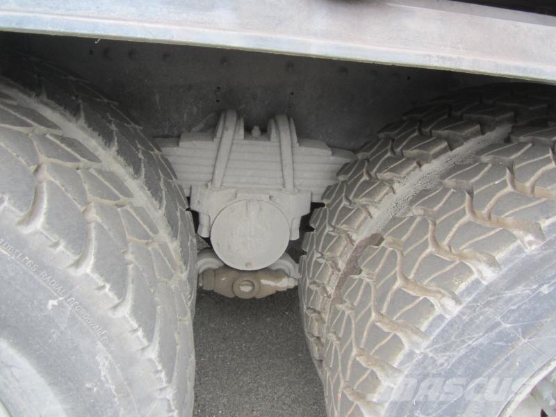 Renault Kerax 탱커 트럭