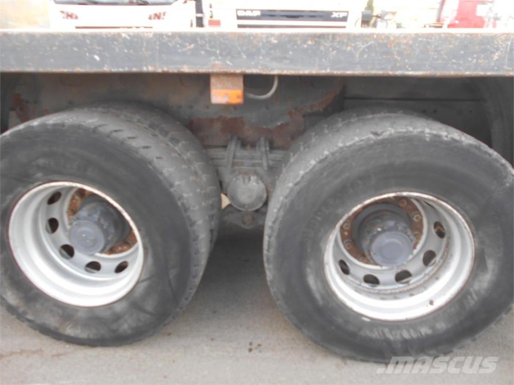 Renault Kerax 370 Lastbiler med tip