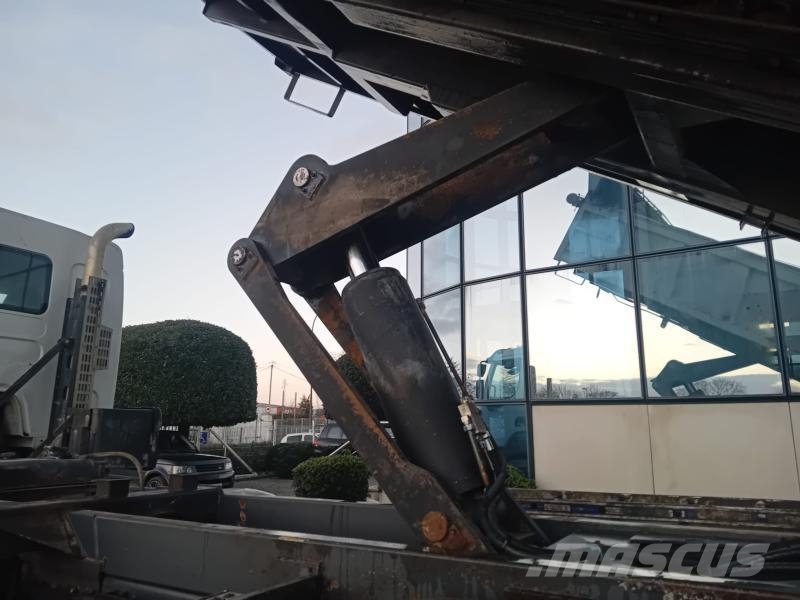 Renault Kerax 410 DXI Lastbiler med tip