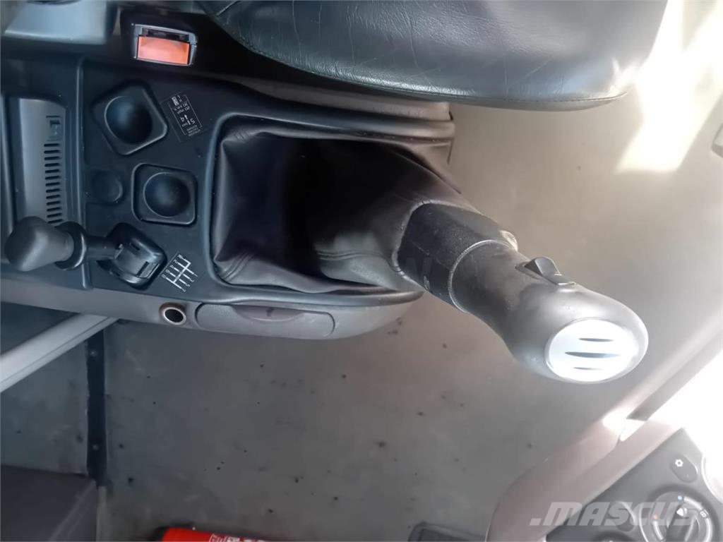Renault Magnum 480 DXI 牵引车