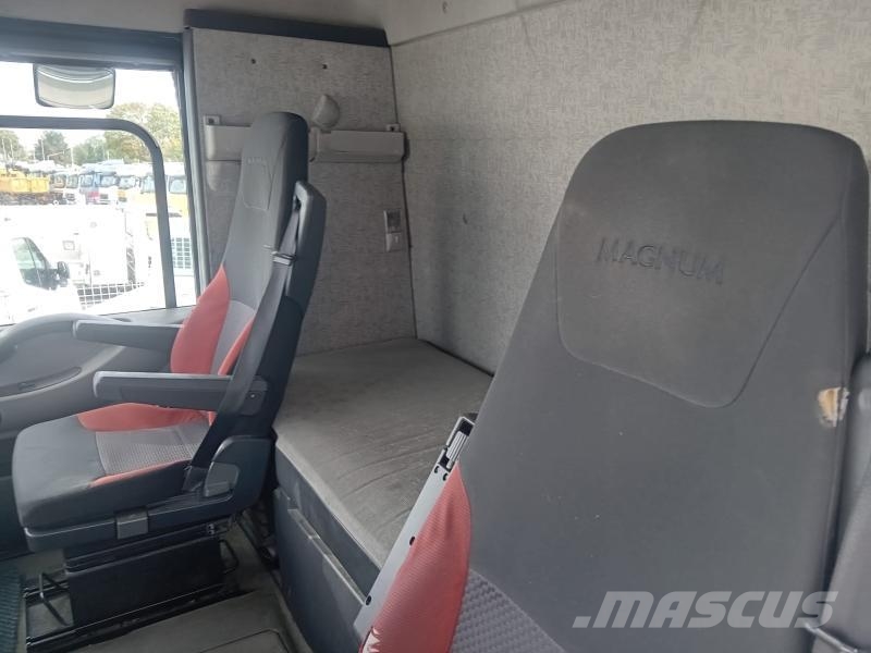 Renault Magnum 480 DXI Tautliner/curtainside trucks