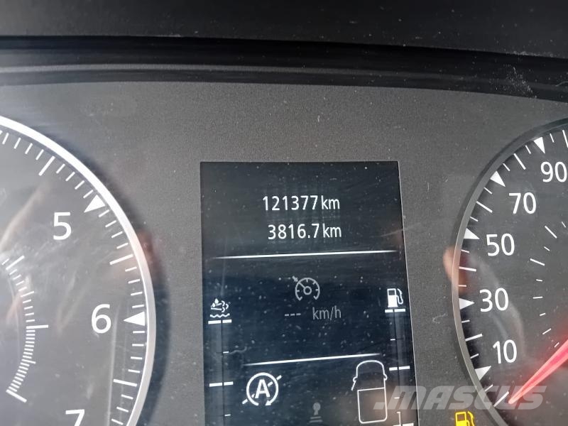 Renault Master Фургони